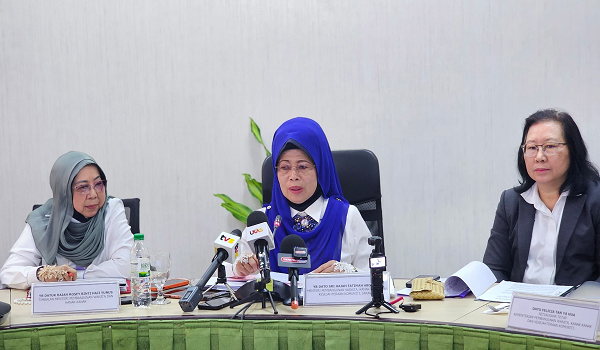 0807 SWK BABY HATCH2