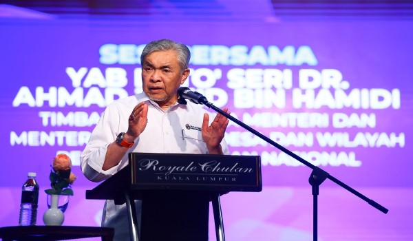 2107 MSP TPM ZAHID SIDANG PARLIMEN 1