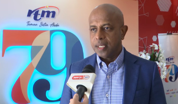 0610 POLITIK EKONOMI NEGARA 2