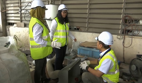 0307 NAZMI SERBU KILANG HARAM 2