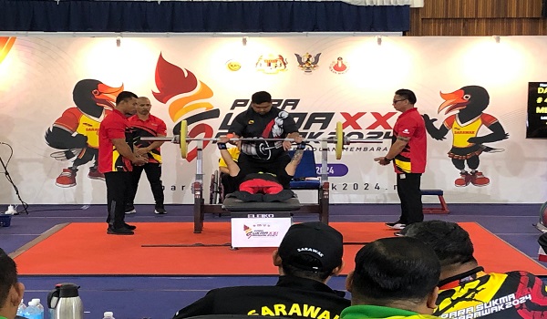 2709 POWERLIFTING PARA