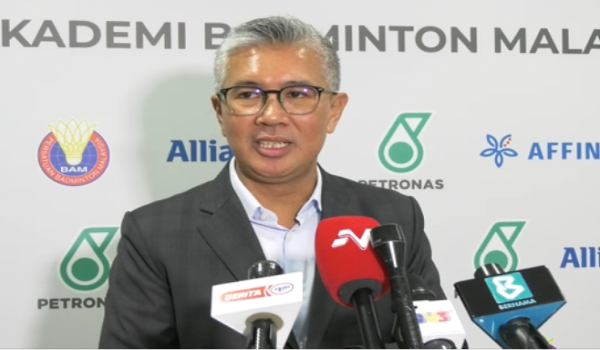 3006 SKN ZAFRUL ISU BEREGU WANITA