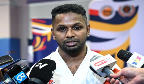 1411 SKN KARATE 3 EMAS 3